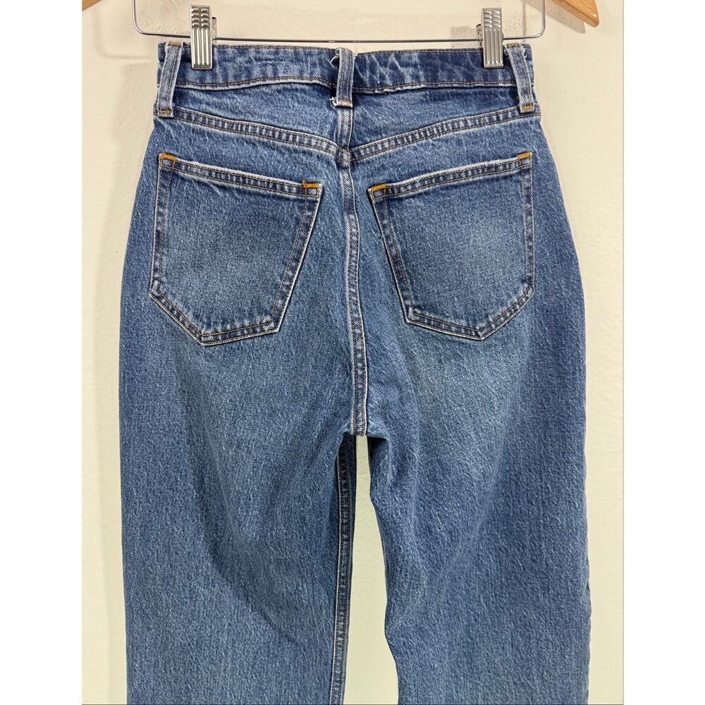 Abercrombie The 90s Relaxed Jean Curve Love High Rise Raw Hem Blue Wash 25 / 0R - Picture 6 of 11